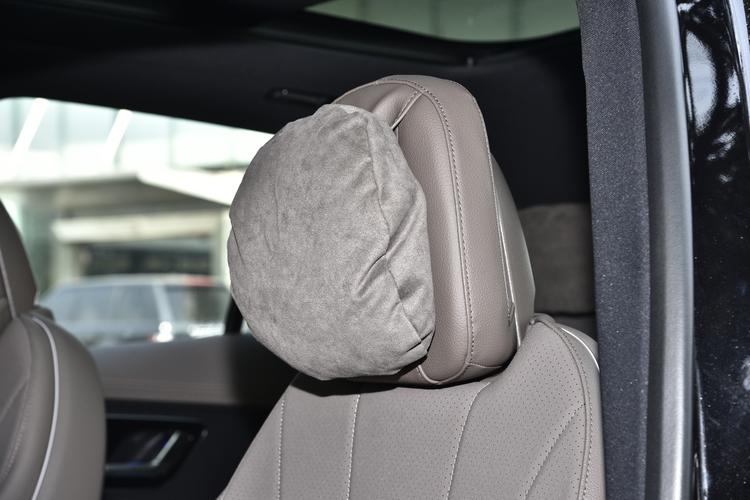 Фото машины 215