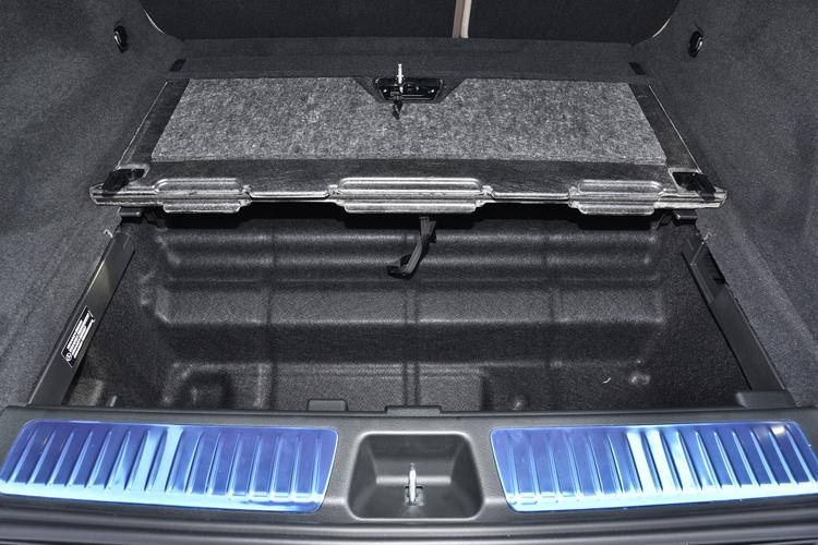 Фото машины 252