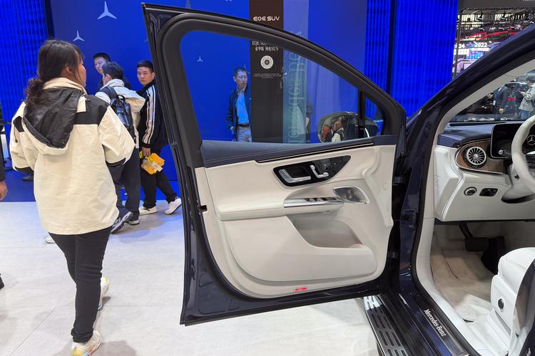 Фото машины 42