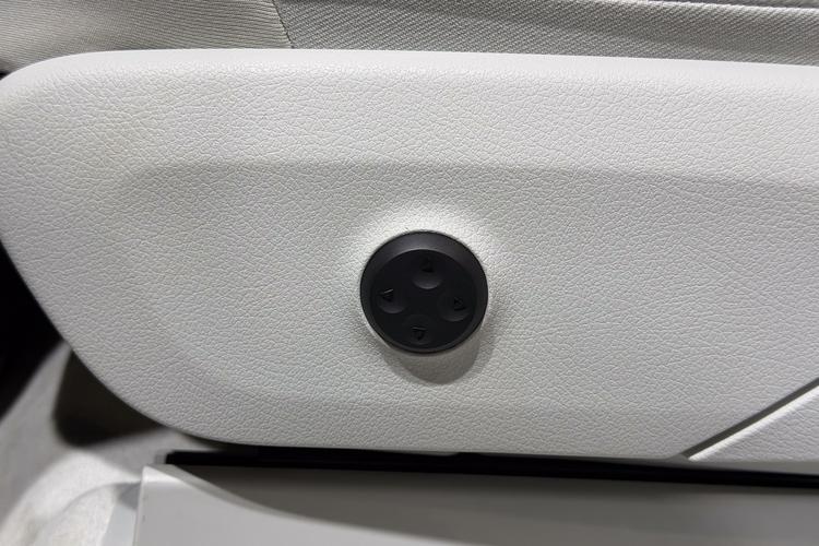 Фото машины 60