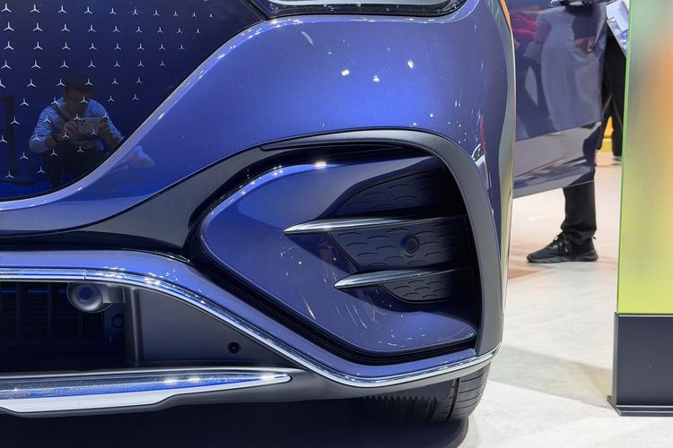 Фото машины 30