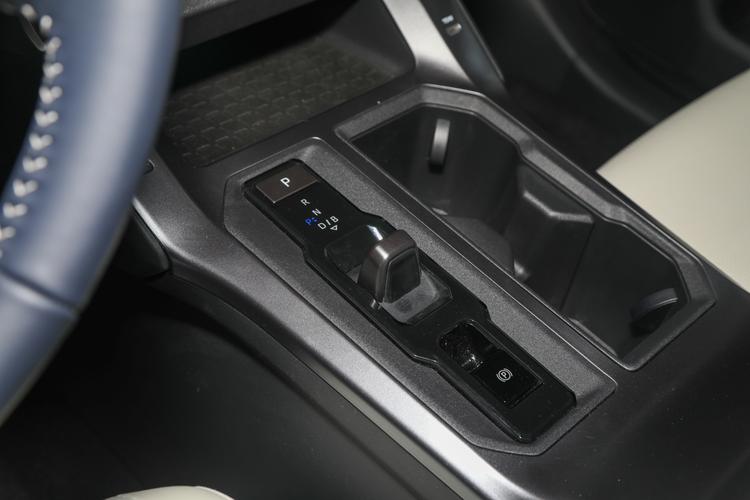 Фото машины 104