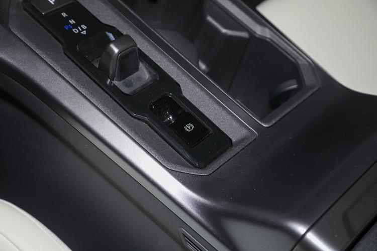 Фото машины 105