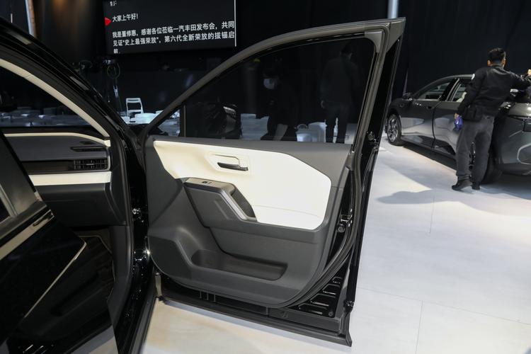 Фото машины 106