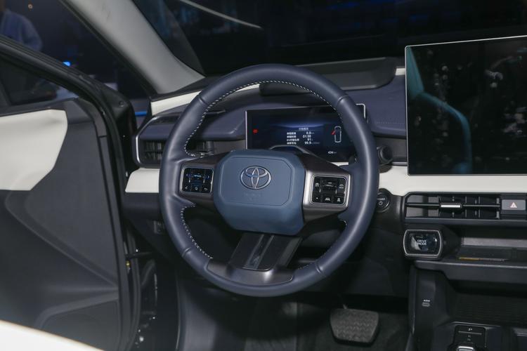 Фото машины 100