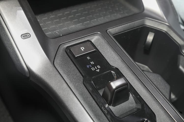 Фото машины 201