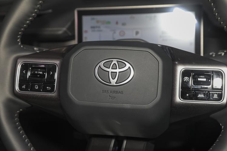 Фото машины 180