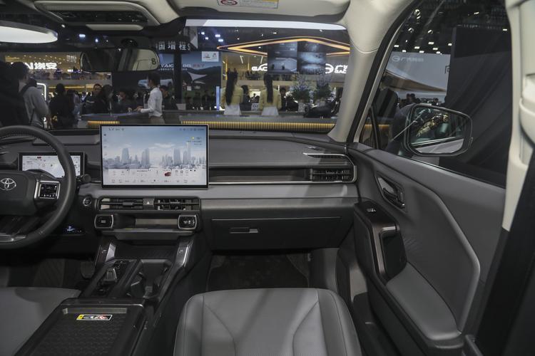 Фото машины 166