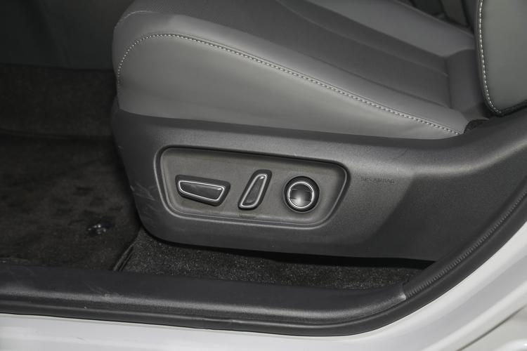 Фото машины 185