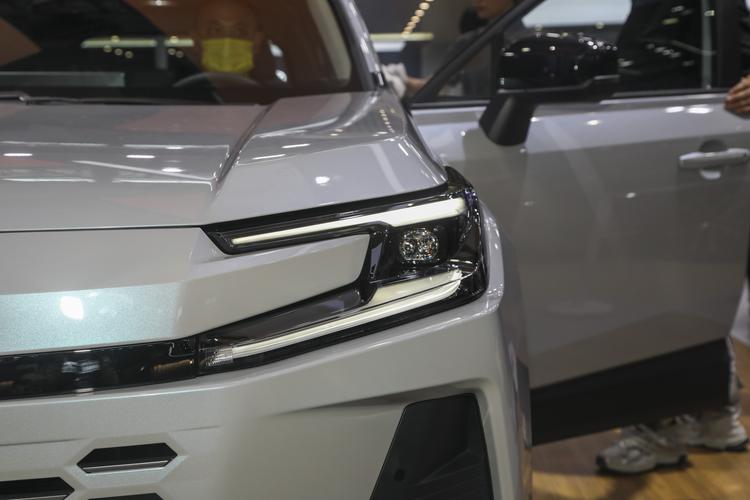 Фото машины 260