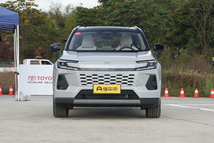 Фото машины 77