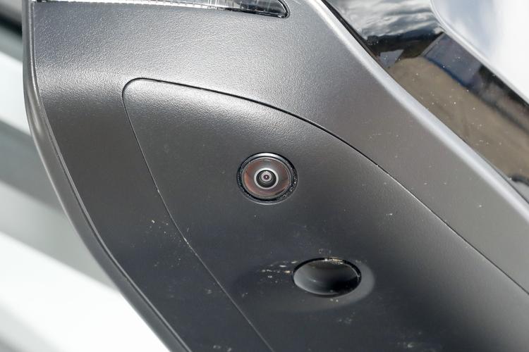 Фото машины 104