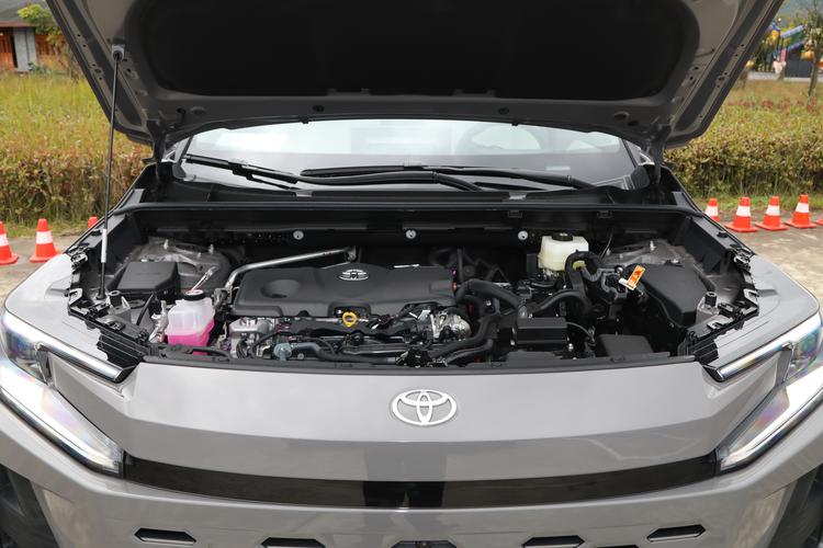 Фото машины 233