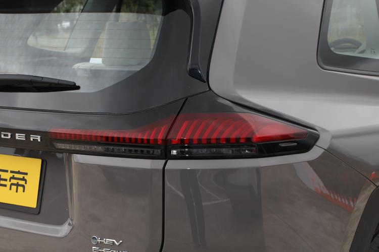 Фото машины 235