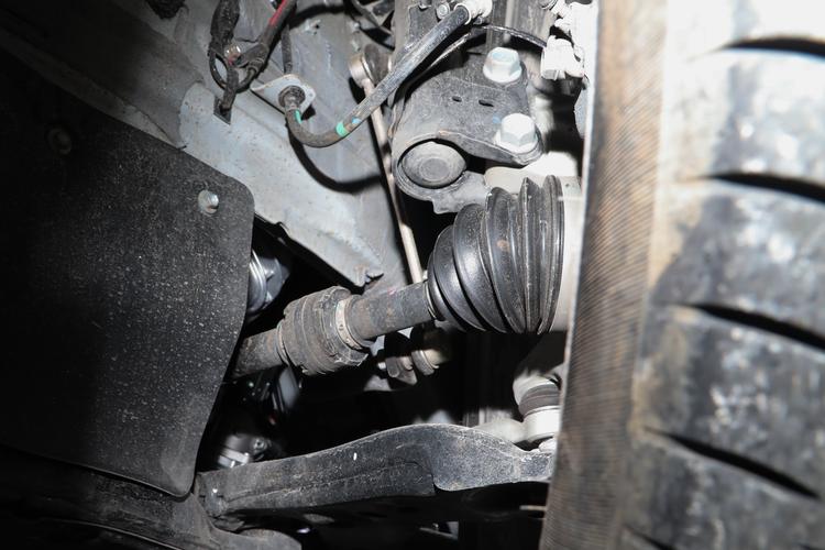 Фото машины 335