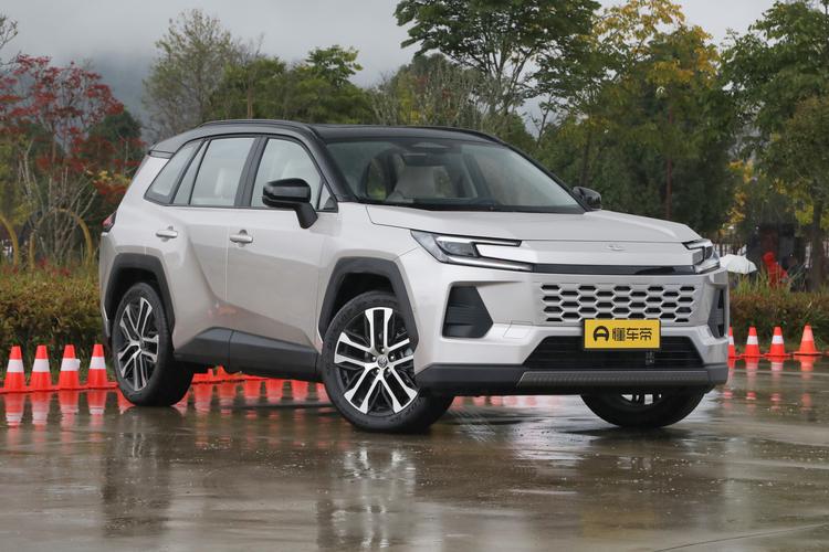 Фото машины 348