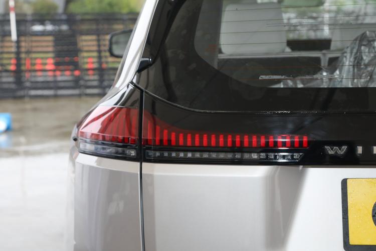 Фото машины 512