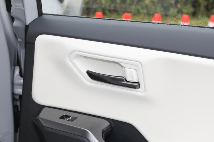 Фото машины 529