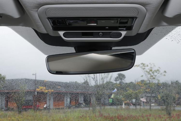 Фото машины 476