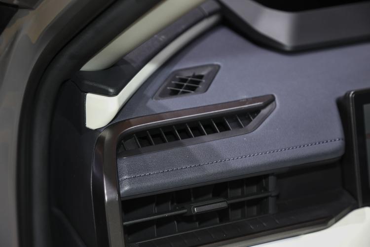 Фото машины 595