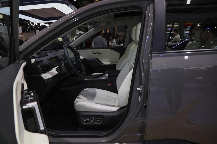 Фото машины 599