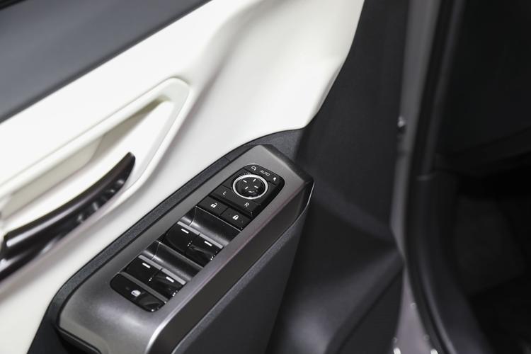 Фото машины 600