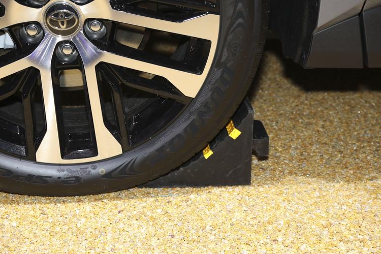 Фото машины 605