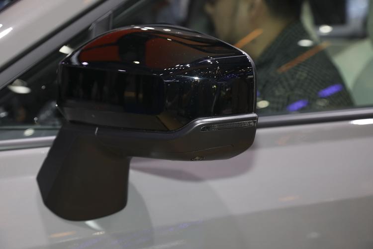 Фото машины 650