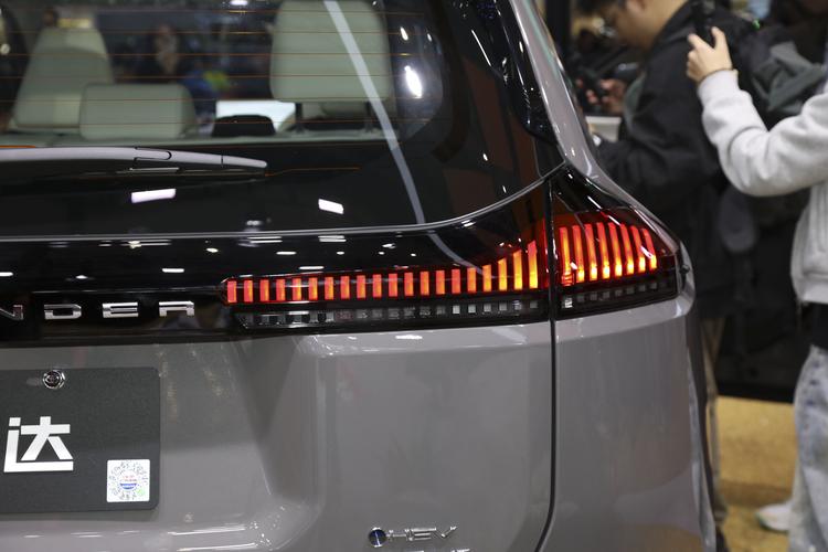 Фото машины 610