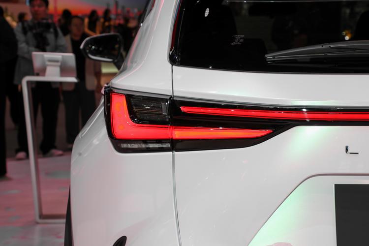 Фото машины 62