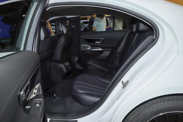 Фото машины 102