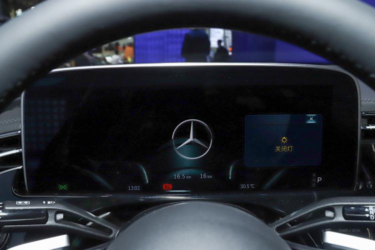 Фото машины 72