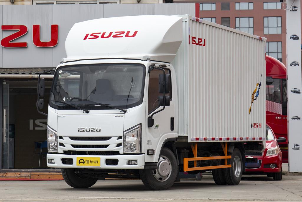 3.0L air brake single row cargo box standard version