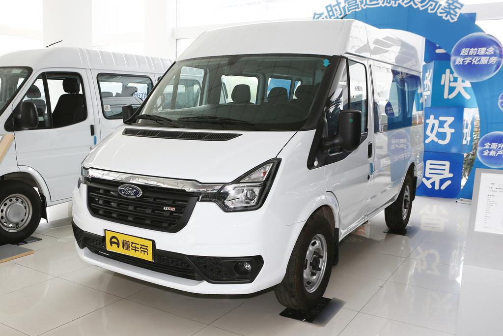 Pro 2.2T automatic logistics vehicle with short axle and 6 seats in the top