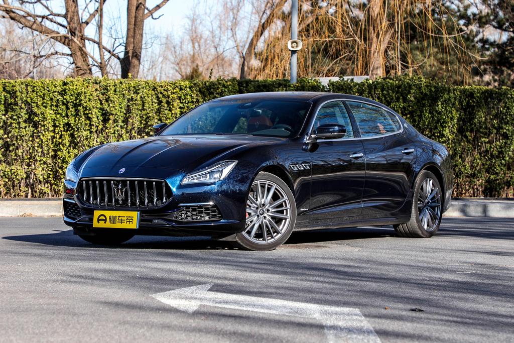 3.0T S Q4 Deluxe Edition