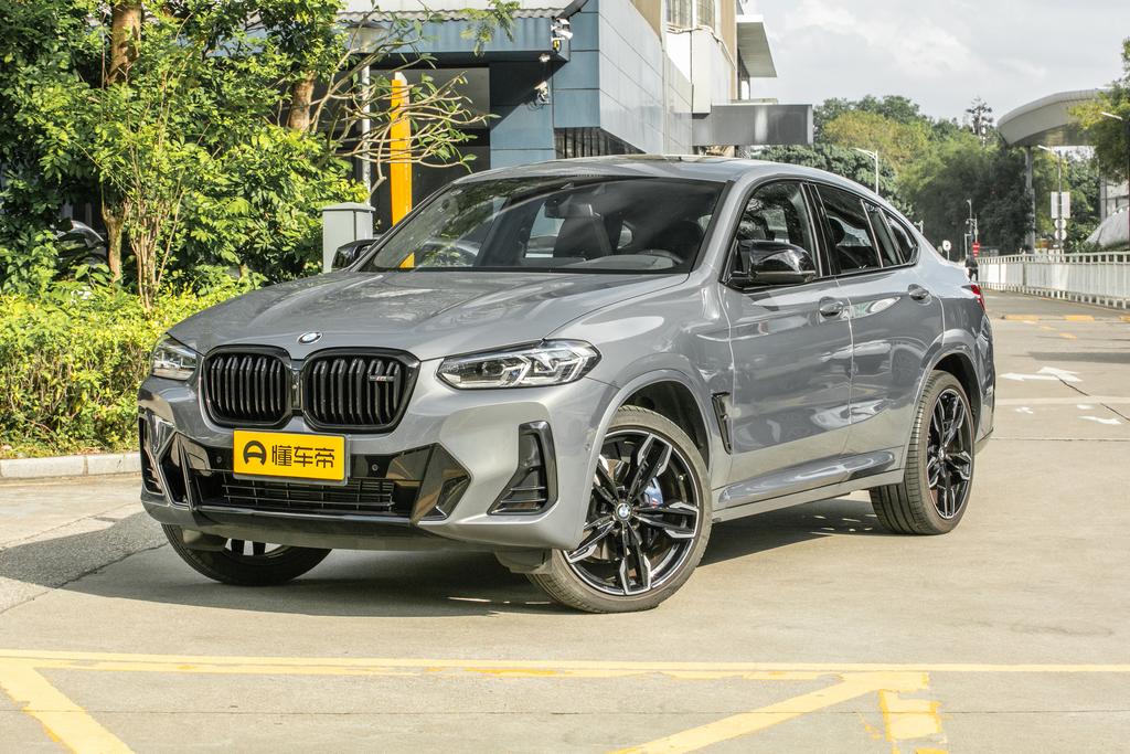 M40i