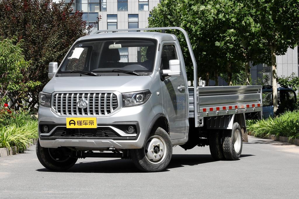 1.6L comfortable standard car, single row 3.3 meters