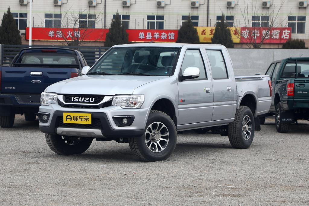 3.0T diesel four-wheel drive guardrail car standard wheelbase 4KH1CT6H1