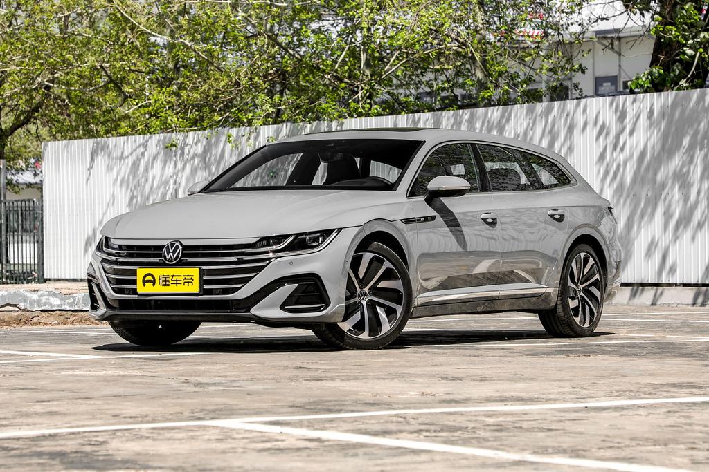 2.0T Shooting Brake R-Line