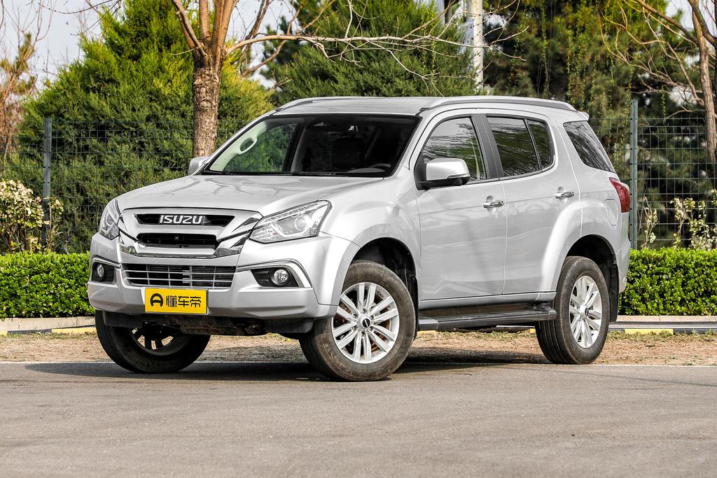 2.0T gasoline automatic four-wheel drive Jinxiang type 5 seats