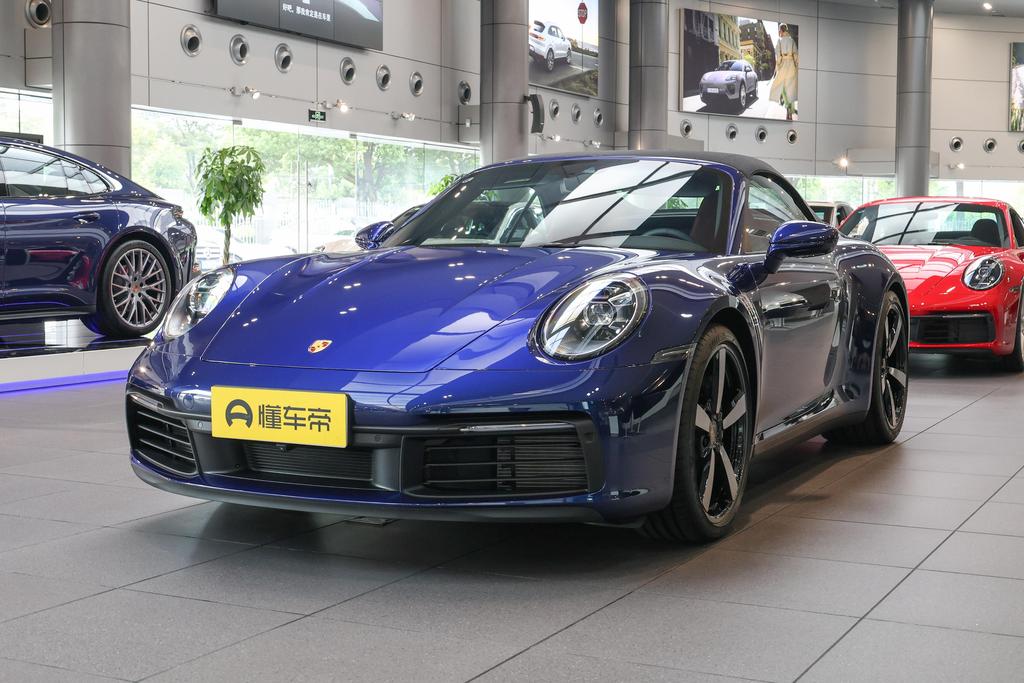 Carrera 4 Cabriolet 3.0T