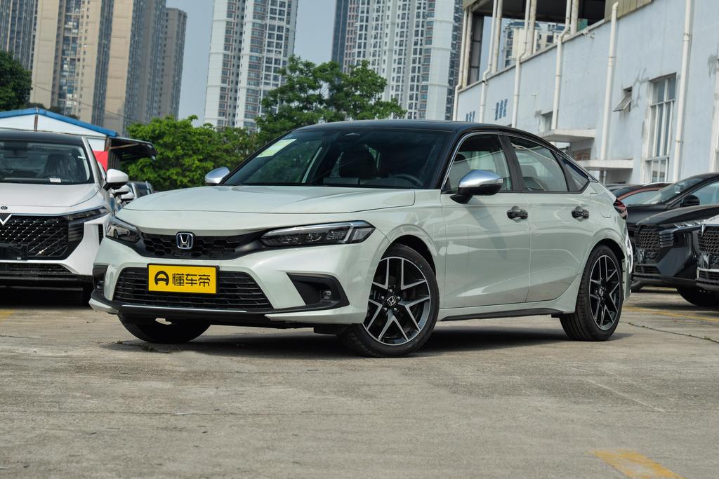 HATCHBACK 2.0L e: HEV Extreme Control Version