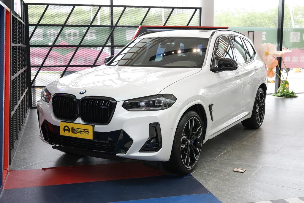 Facelift M40i