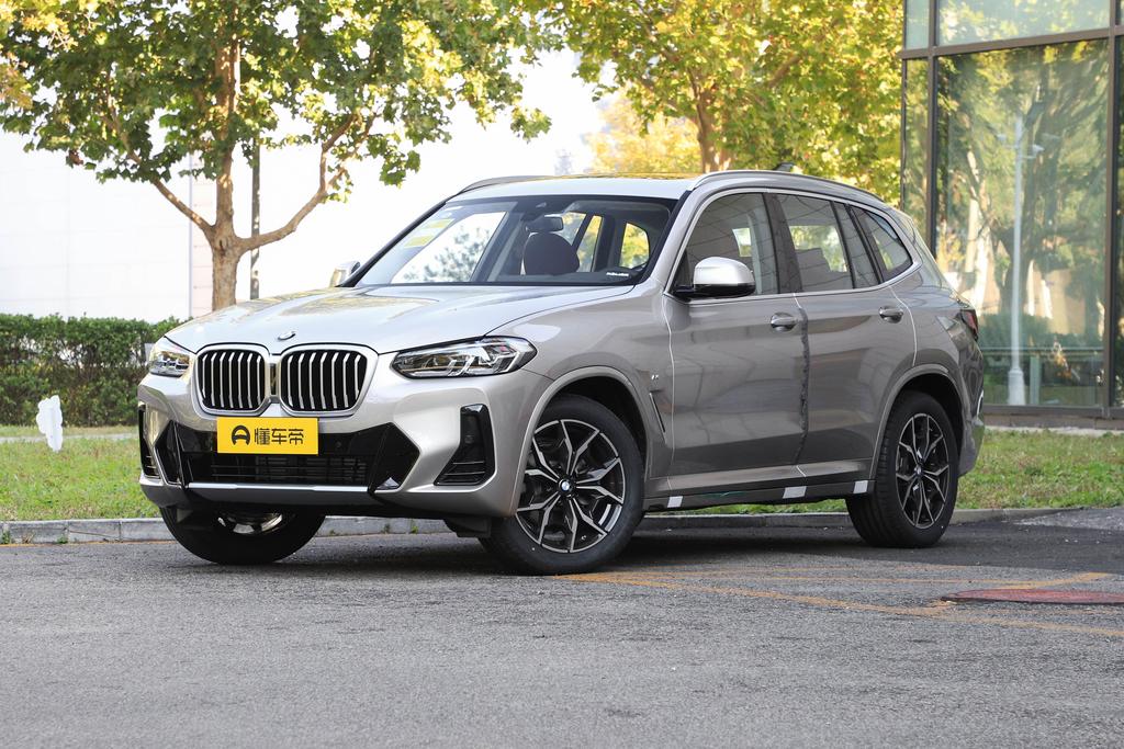 Facelift xDrive25i M sports suit