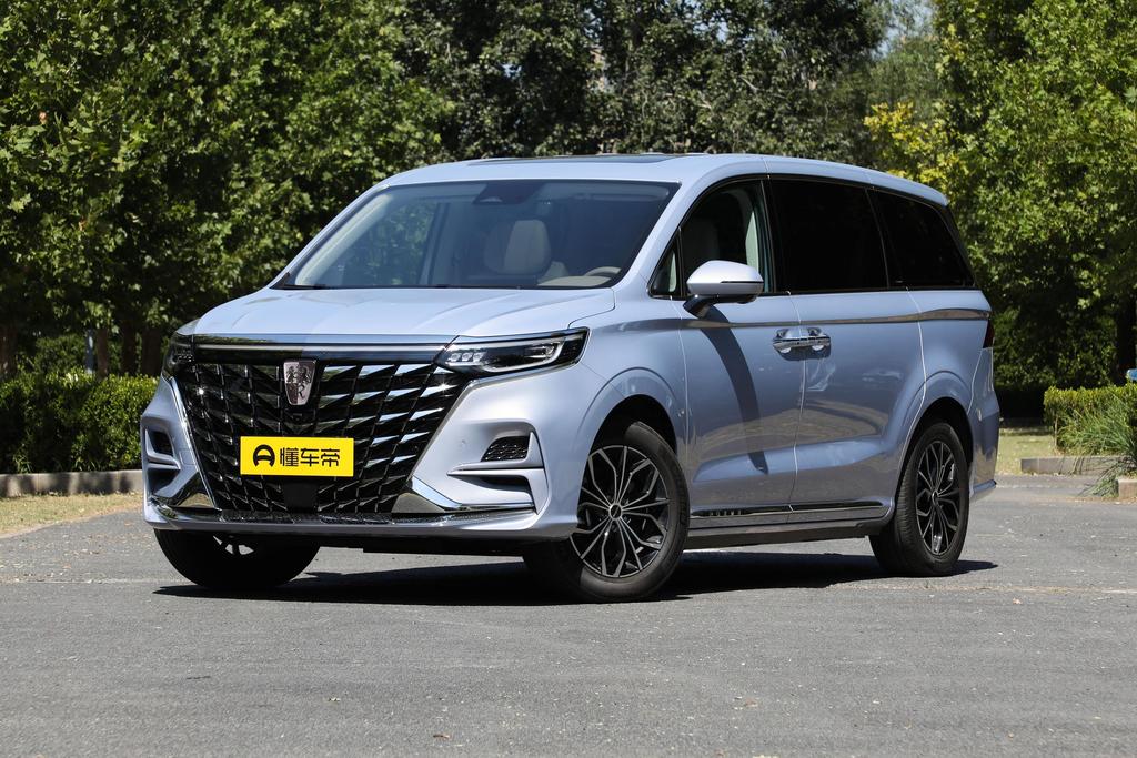 First class Titanium Edition