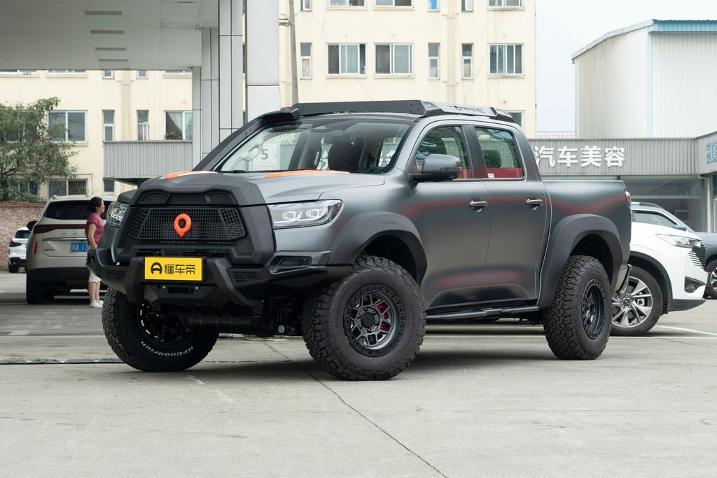 Fire Bomb version 2.0T gasoline automatic four-wheel drive GW4C20B