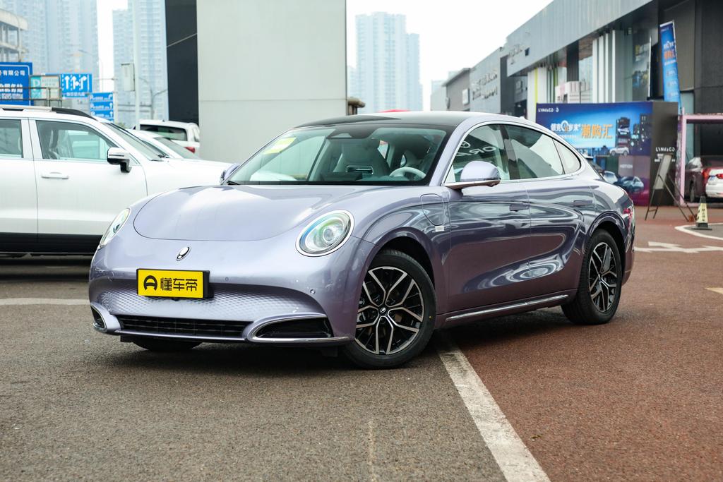 555km Deluxe Edition