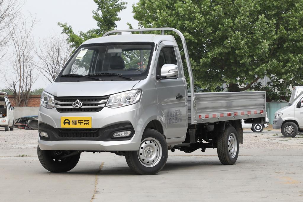 1.2L willow machine single row single rear wheel 2700 wheelbase 2.6 meters standard truck LJ469Q-AEB