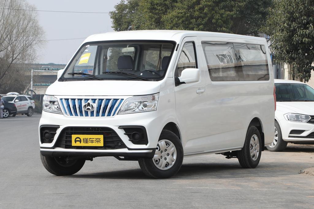 Flat top back sliding door 7 seats 60kW
