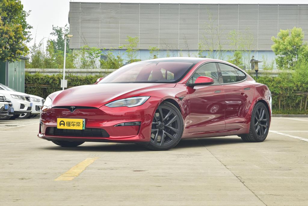 Dual-motor all-wheel drive version